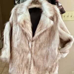 Warm and furry, elegant Beige Faux Fur Women's Jacket with wide lapel. Darling😊